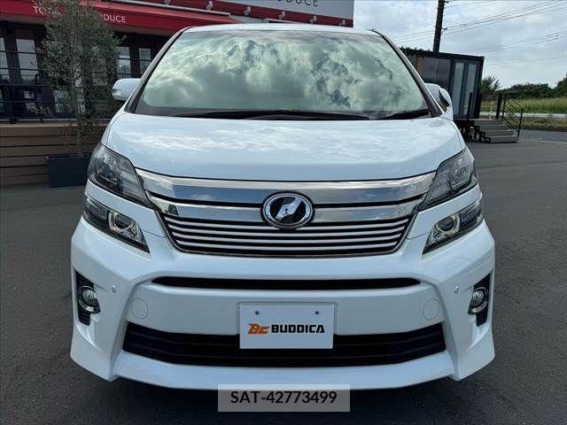 Toyota VELLFIRE 2014-08 369706-8