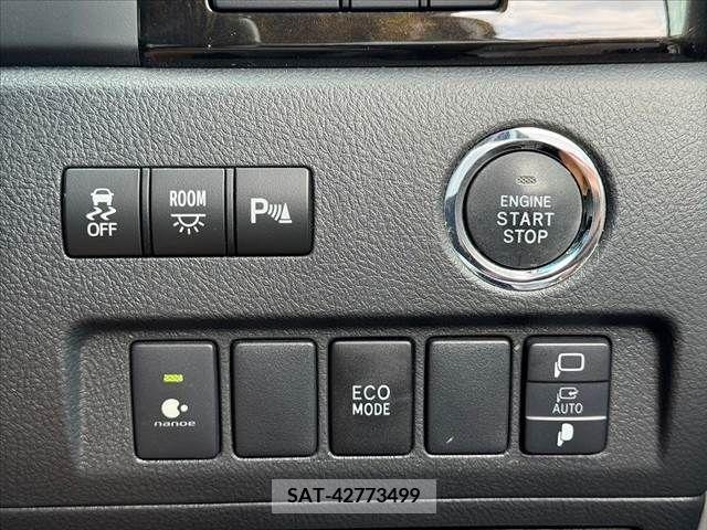 Toyota VELLFIRE 2014-08 369706-5