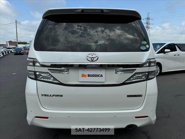 Toyota VELLFIRE 2014-08 369706-13
