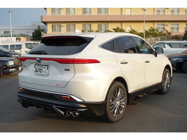 Toyota HARRIER HYBRID 2023-07 23858-6