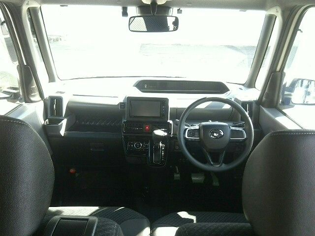Daihatsu TANTO CUSTOM 2020-02 16687-8
