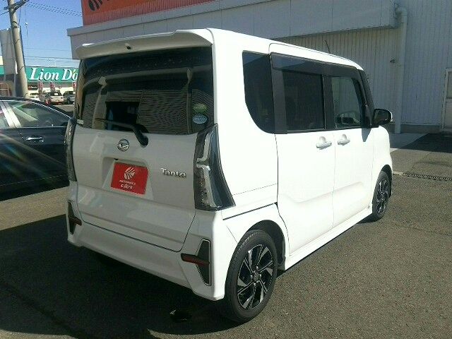 Daihatsu TANTO CUSTOM 2020-02 16687-18
