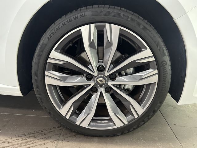 Renault MEGANE 2022-09 11754-11