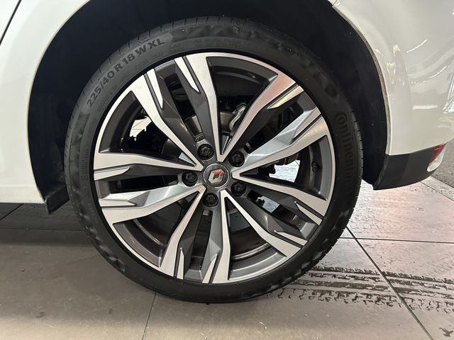 Renault MEGANE 2022-09 11754-8