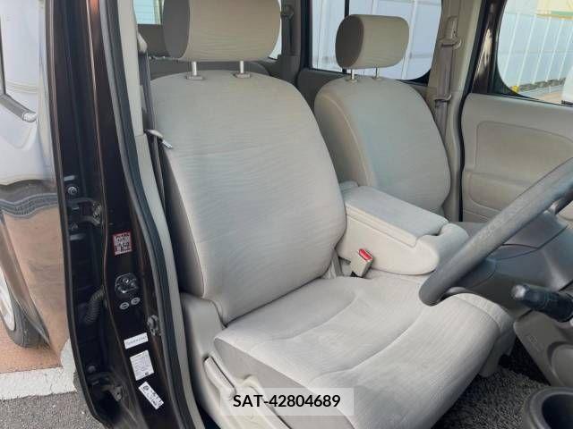 Nissan CUBE 2010-05 358406-6