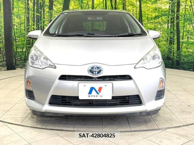 Toyota AQUA 2012-08 314111-14