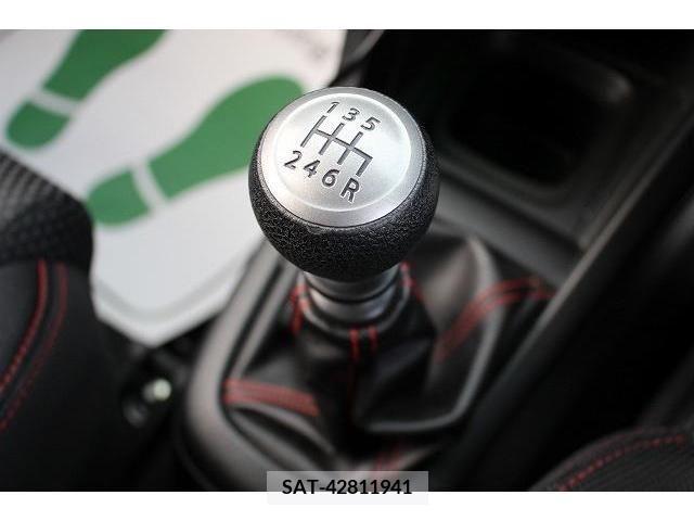 Suzuki SWIFT 2012-09 212353-5