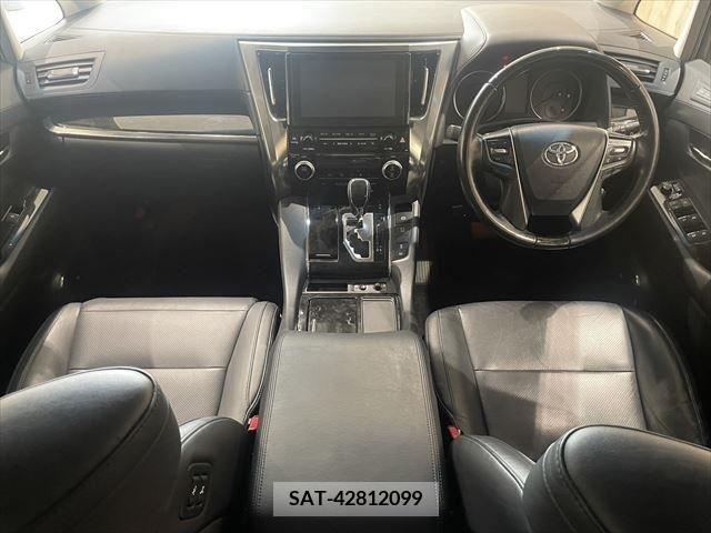 Toyota VELLFIRE 2017-03 223031-18