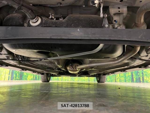 Suzuki SPACIA 2018-02 285749-19