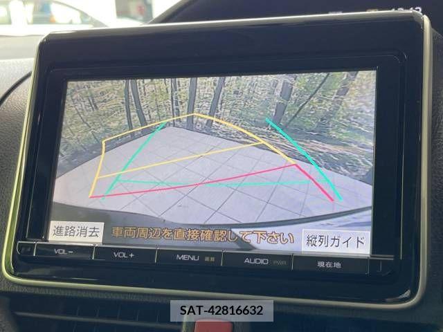 Toyota VOXY HYBRID 2014-05 395054-3
