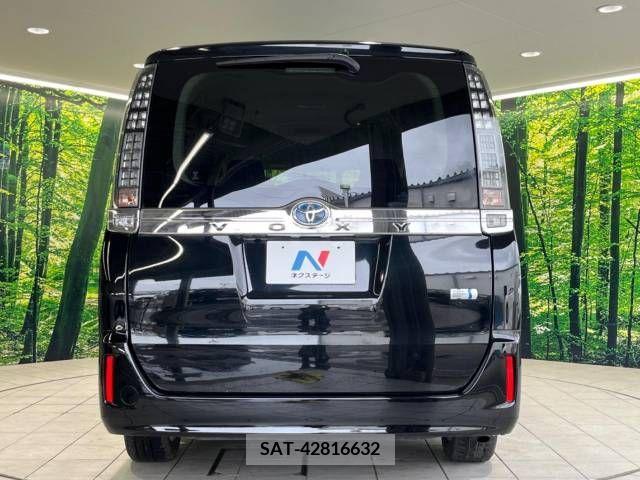 Toyota VOXY HYBRID 2014-05 395054-16