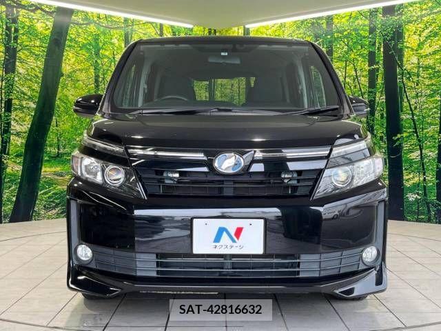 Toyota VOXY HYBRID 2014-05 395054-15