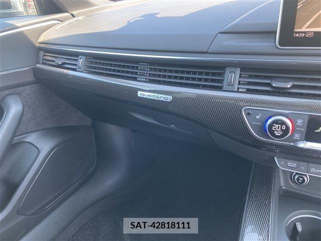 Audi S4 2018-01 389472-23