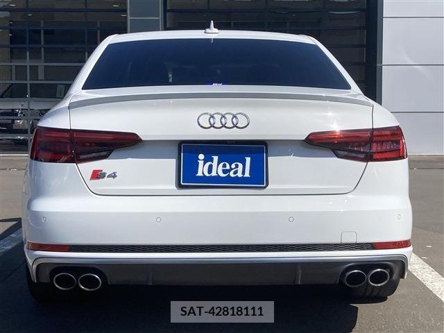 Audi S4 2018-01 389472-5