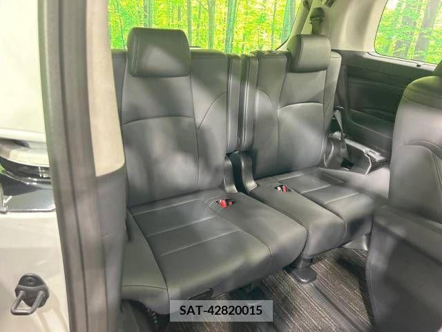 Toyota ALPHARD 2022-09 299569-9