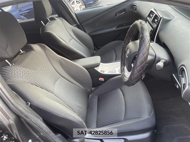 Toyota PRIUS 2016-05 220701-7