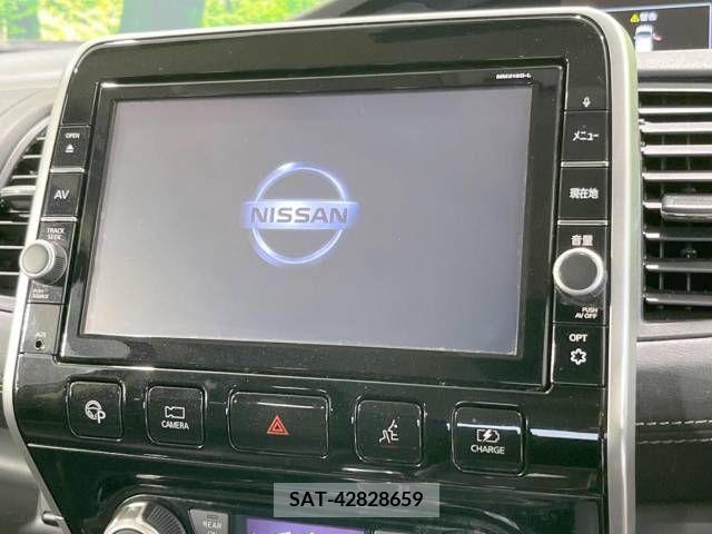 Nissan SERENA 2019-04 325011-3