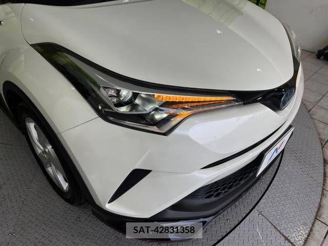 Toyota C-HR 2017-12 384727-12