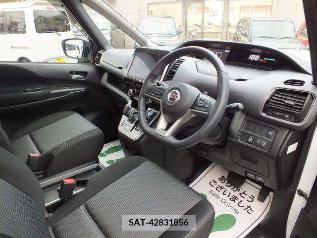 Nissan SERENA 2021-02 206117-8