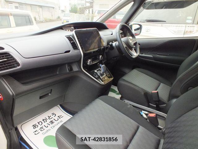 Nissan SERENA 2021-02 206117-9