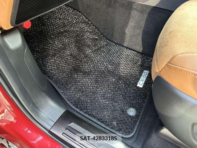 Mazda CX-60 2023-01 220740-6