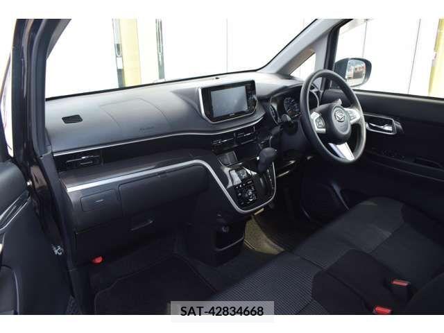 Daihatsu MOVE CUSTOM 2017-08 233043-17