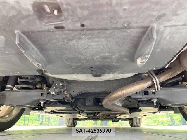 Toyota SAI 2009-12 300571-19