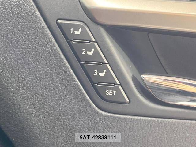 Lexus RX 2019-09 304844-6