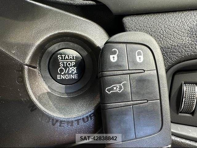 Jeep RENEGADE 2020-09 361944-5