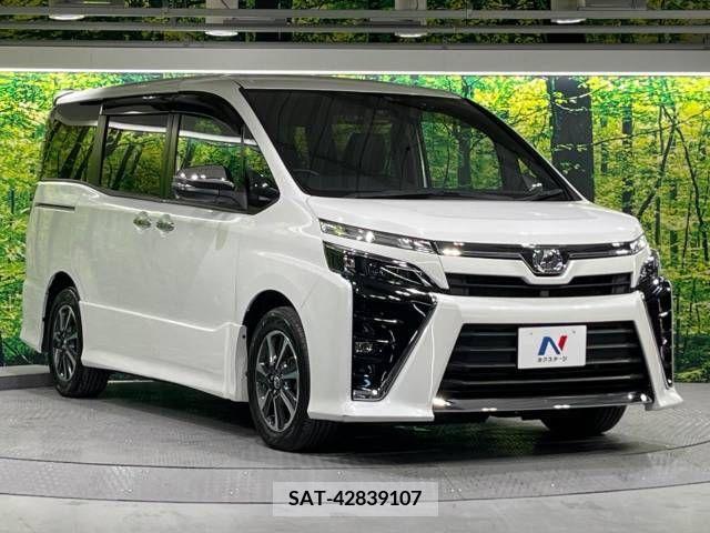 Toyota VOXY 2018-09 394984-17