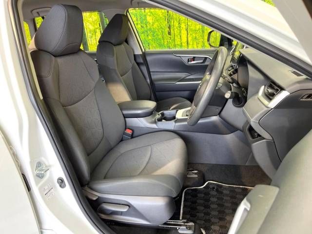Toyota RAV4 2019-11 9570-8