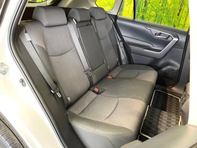 Toyota RAV4 2019-11 9570-9