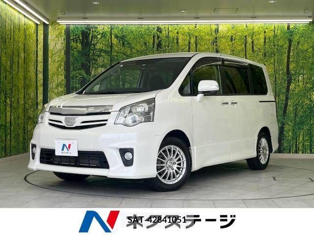 Toyota NOAH 2011-09 385494-0