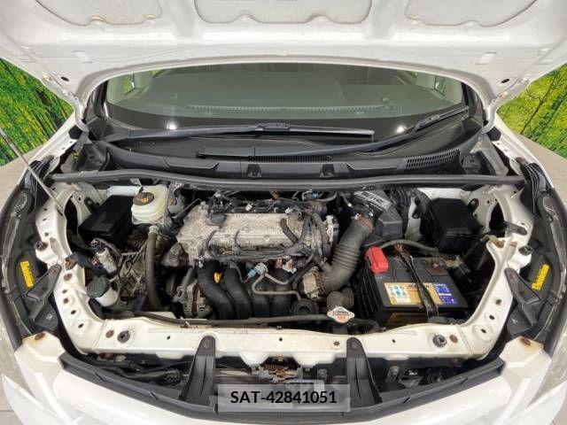 Toyota NOAH 2011-09 385494-19