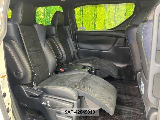 Toyota VELLFIRE 2016-10 382788-9