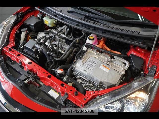 Toyota AQUA 2015-12 352560-19