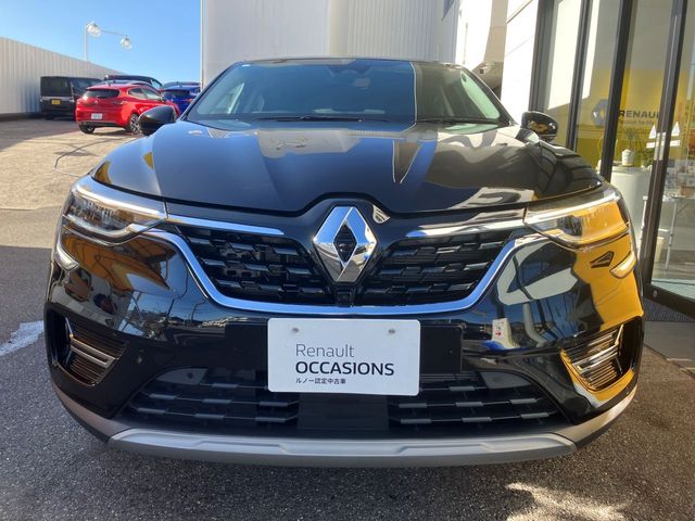 Renault Arkana 2023-07 27879-3