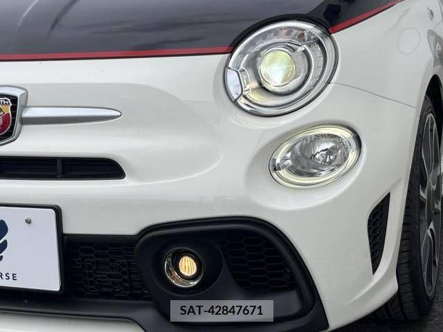 Abarth 595 2022-09 258717-11