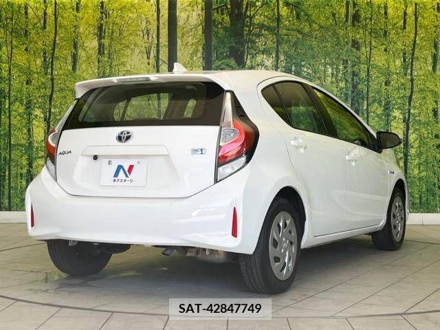 Toyota AQUA 2017-07 314298-17