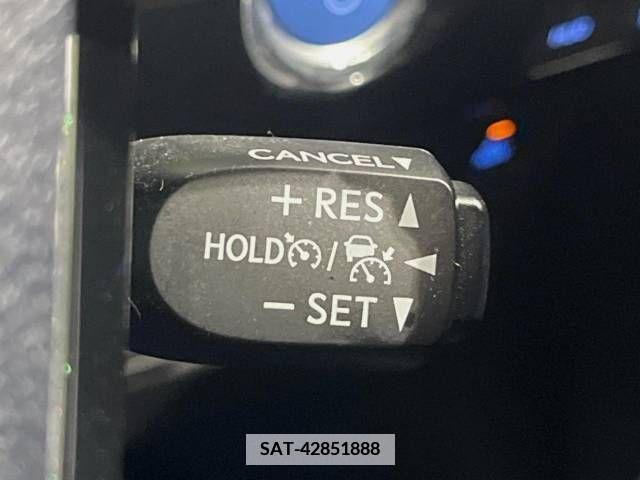 Toyota PRIUS 2021-01 347161-7