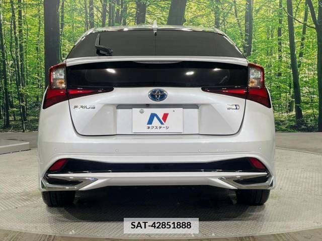 Toyota PRIUS 2021-01 347161-16
