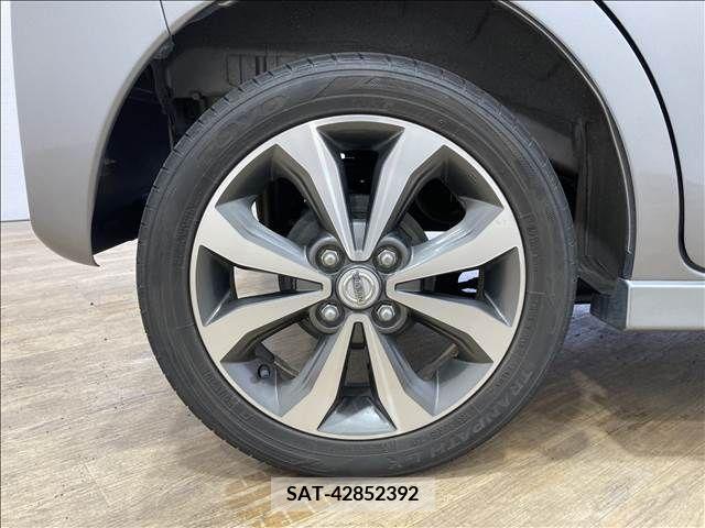 Nissan DAYZ ROOX 2015-08 266982-8