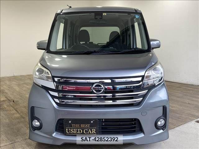 Nissan DAYZ ROOX 2015-08 266982-2