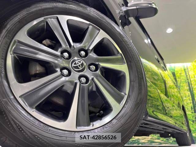 Toyota VOXY 2018-11 332051-14