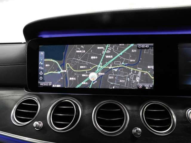 Mercedes Benz E-CLASS 2017-01 16983-4