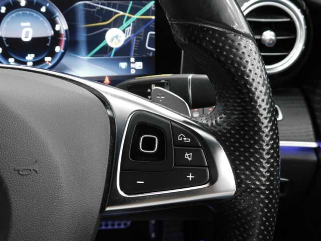 Mercedes Benz E-CLASS 2017-01 16983-15