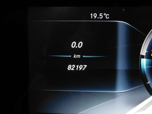 Mercedes Benz E-CLASS 2017-01 16983-17