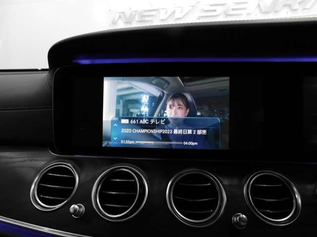 Mercedes Benz E-CLASS 2017-01 16983-5