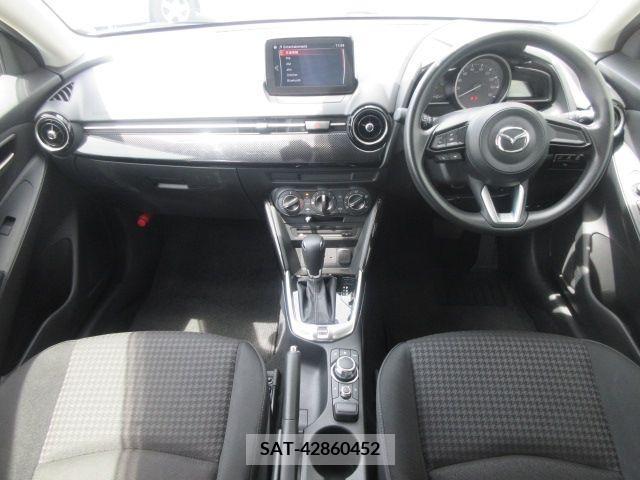 Mazda DEMIO 2019-04 301967-6