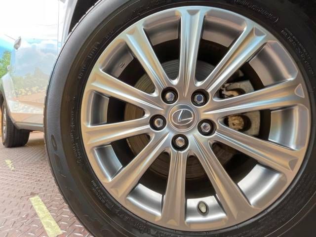 Lexus NX 2016-06 184768-13